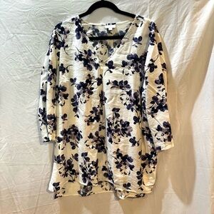J. Jill Woman’s Floral Print Purple & White Blouse 3/4 Sleeve Size L